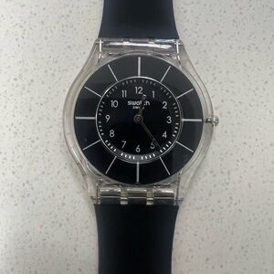 Swatch SKIN CLASSIC BIOSOURCED BLACK CLASSINESS Quartz WATCH